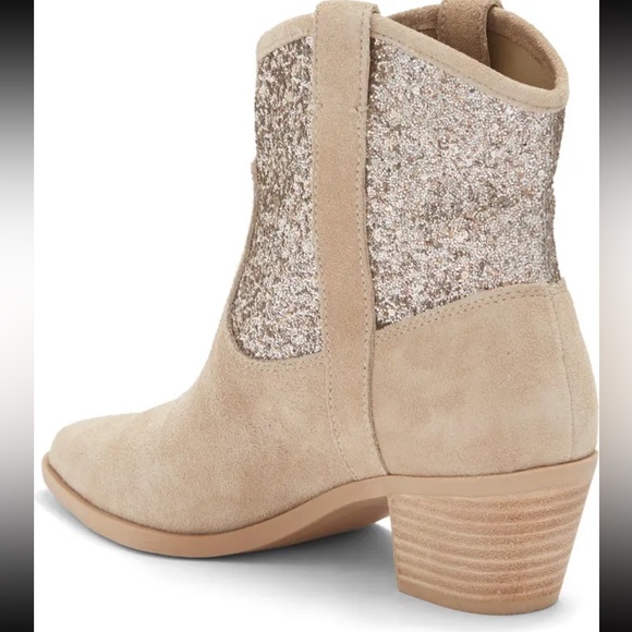 Dolce Vita Western Booties - Picture 2 of 9